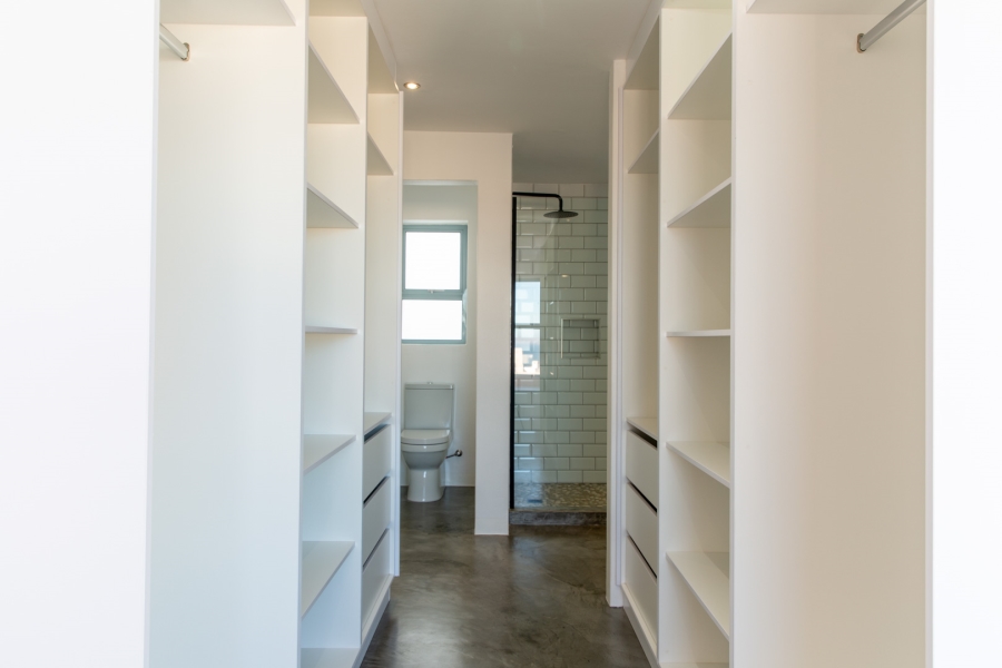 To Let 3 Bedroom Property for Rent in Paradise Beach Western Cape